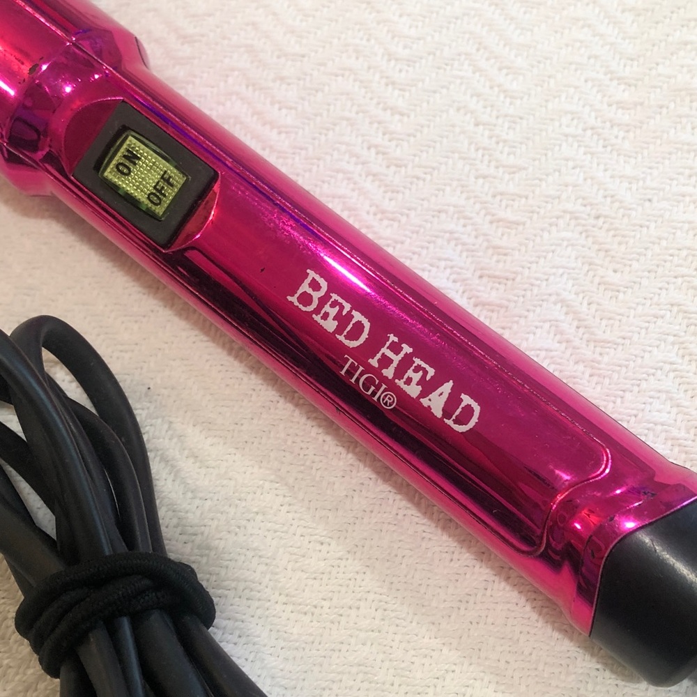 Bed Head Hot Pink Metallic Hair Wand